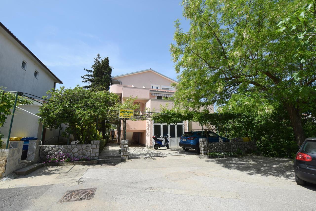 Apartments Kraljic Krk Town Luaran gambar