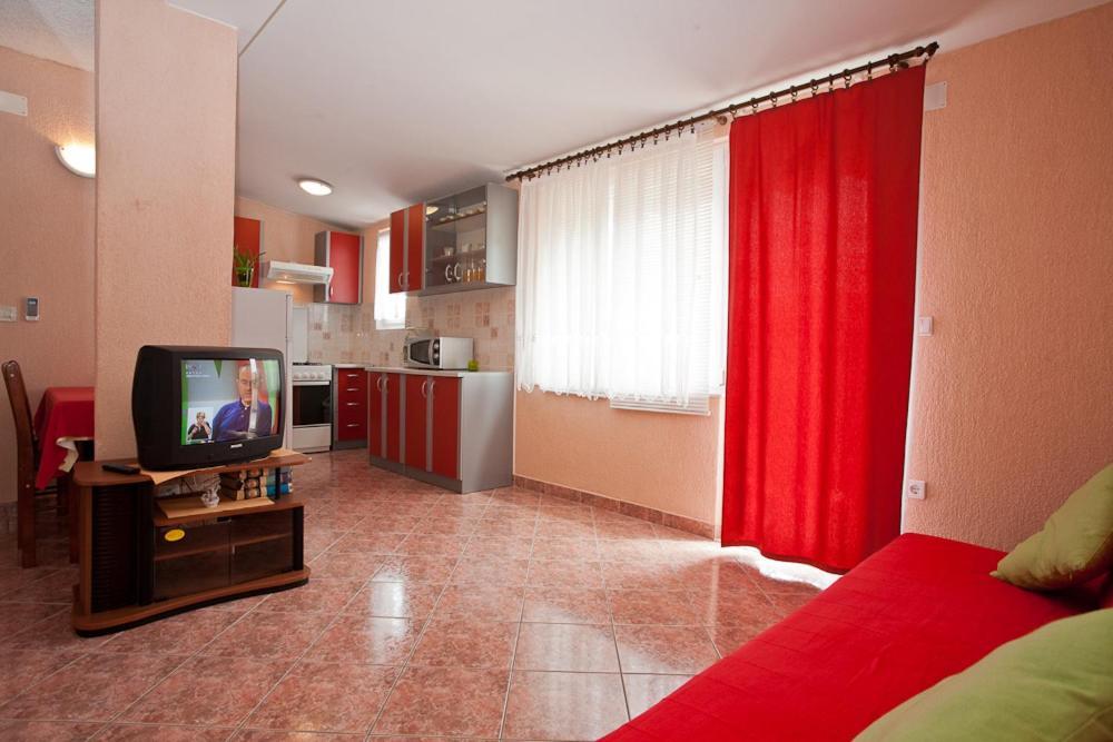 Apartments Kraljic Krk Town Luaran gambar