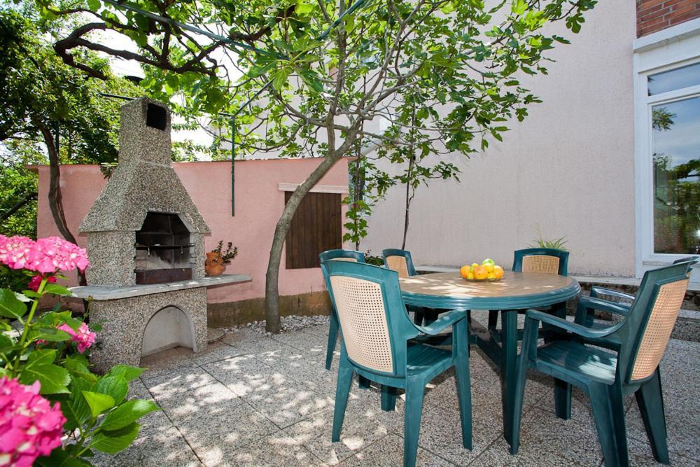 Apartments Kraljic Krk Town Luaran gambar